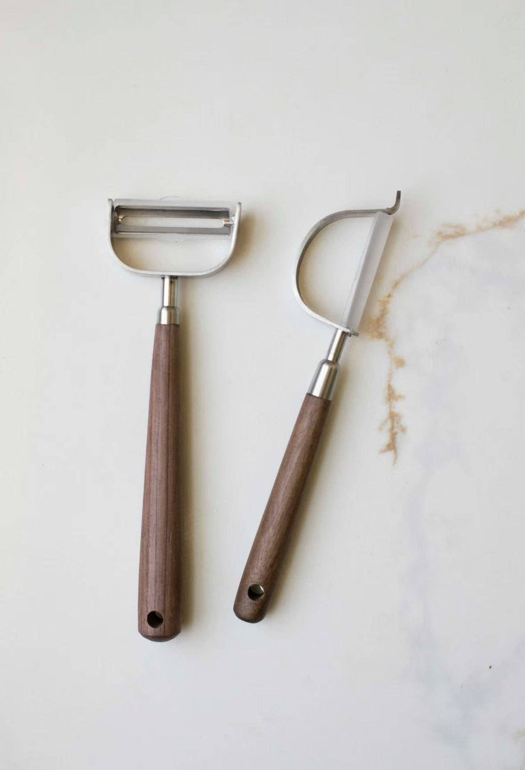 Walnut Wood Vegetable & Fruit Peeler