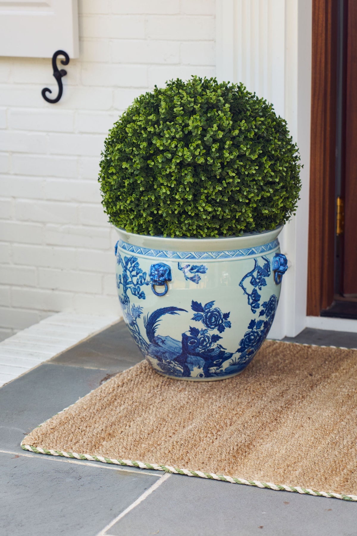 Braided Jute Doormat in Basil