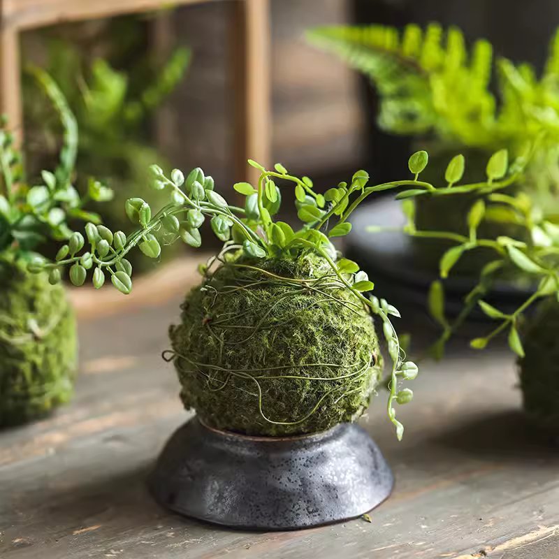 Mossy Meadow Fern Foam Ball